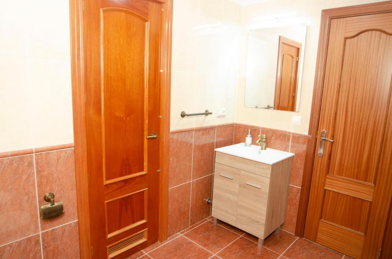 Casa Del Patio Andaluz Hotel Malaga Bagian luar foto