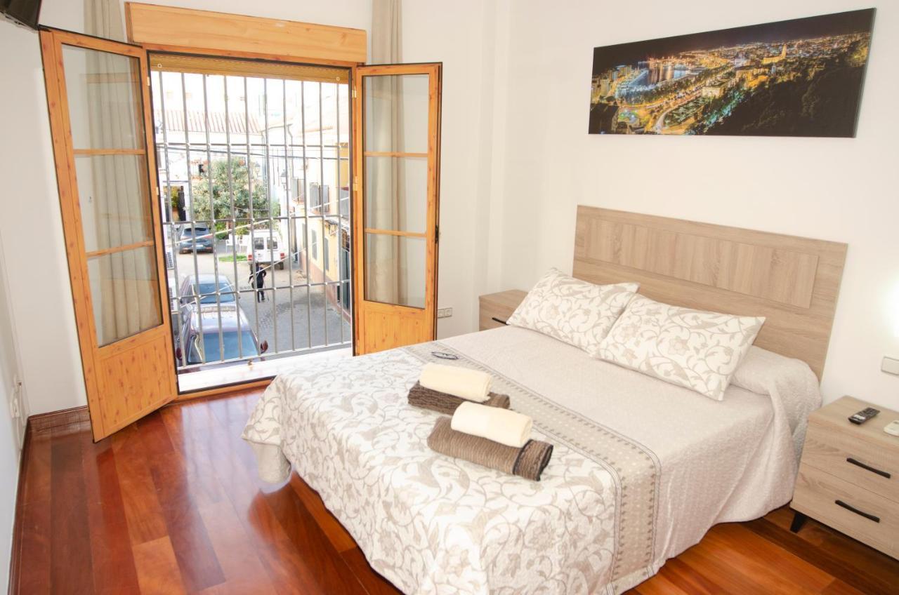 Casa Del Patio Andaluz Hotel Malaga Bagian luar foto